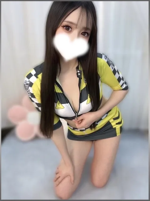 椎名もも