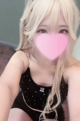 愛沢める