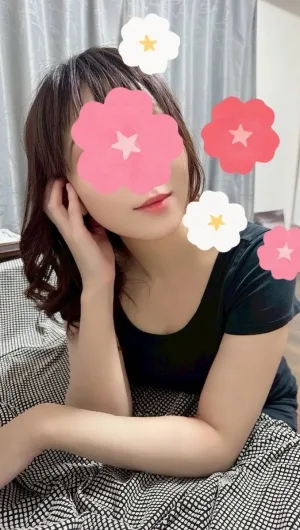 柳ヒナ