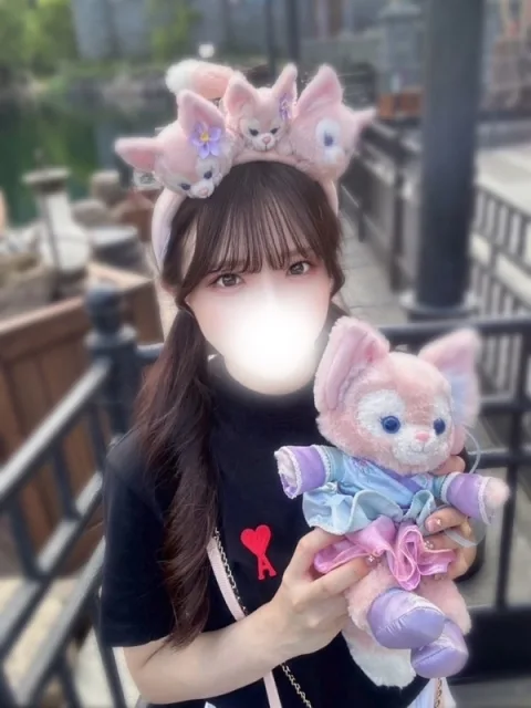 みい