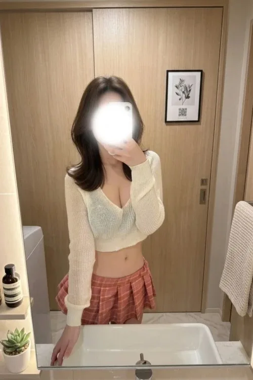 鈴木ももな