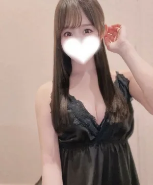 美月ゆら