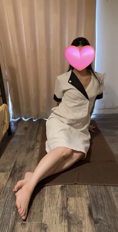 ★【純白セクシー妻】ともかさん