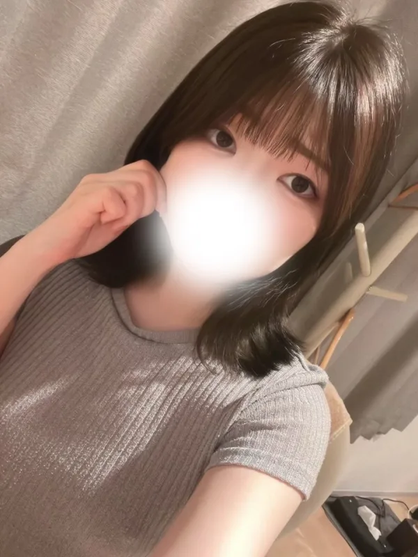 小宮 ひなの