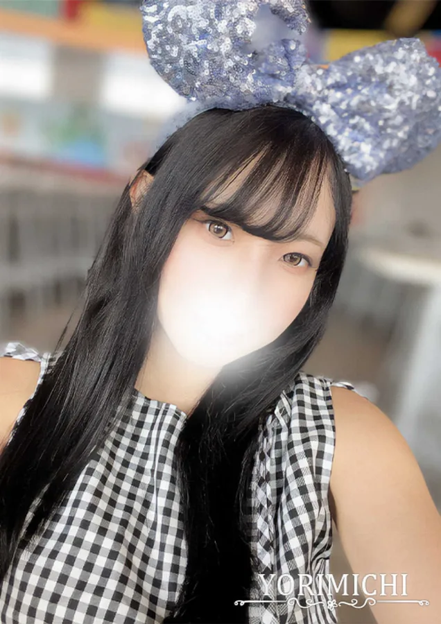 美園まや