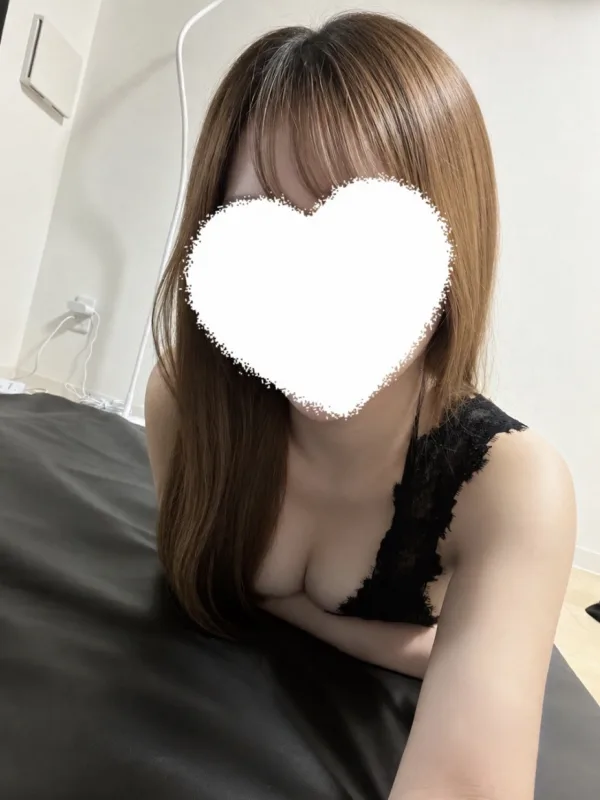 白石ゆりあ