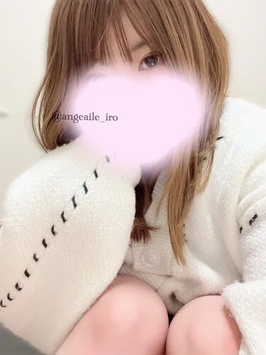 逢坂いろは