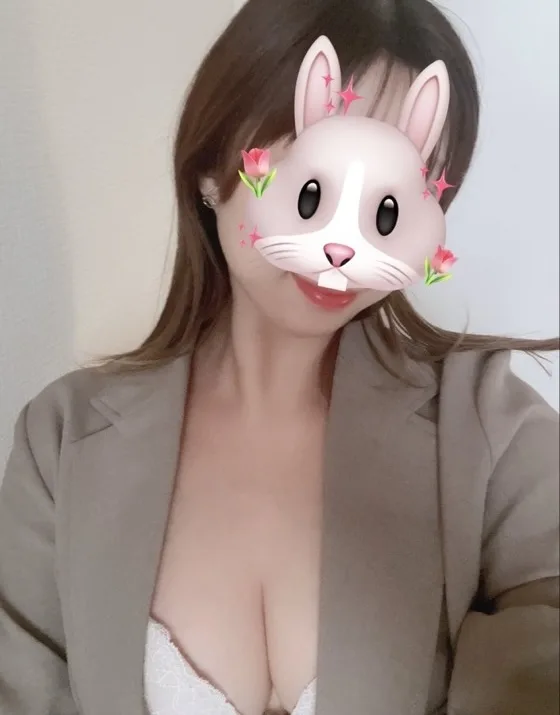 白城あいな