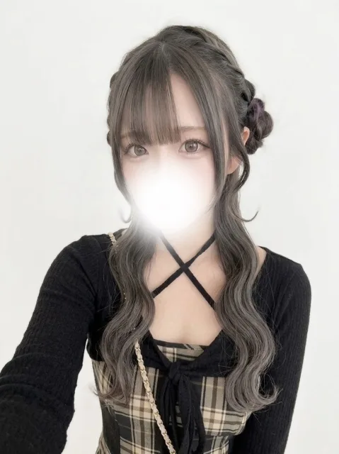 香坂くれあ