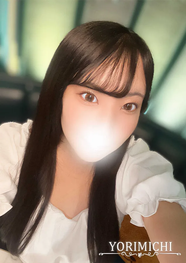 美園まや