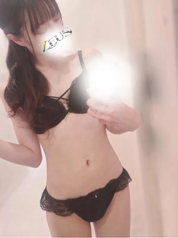 白瀬 みる