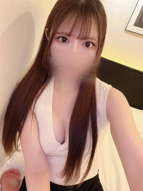 松嶋くれあ