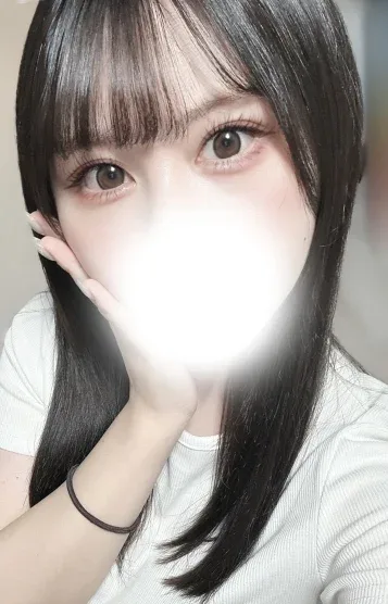 前田 ゆな(25)