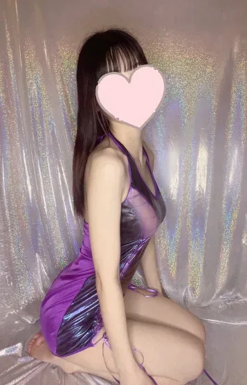なつ(22)