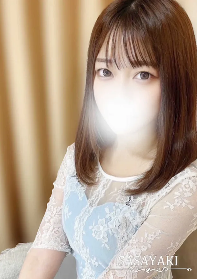 葉月みなみ