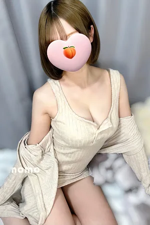 【モモ】