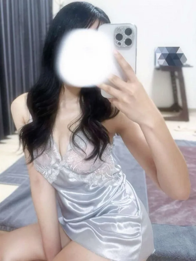 萌奈〜もな