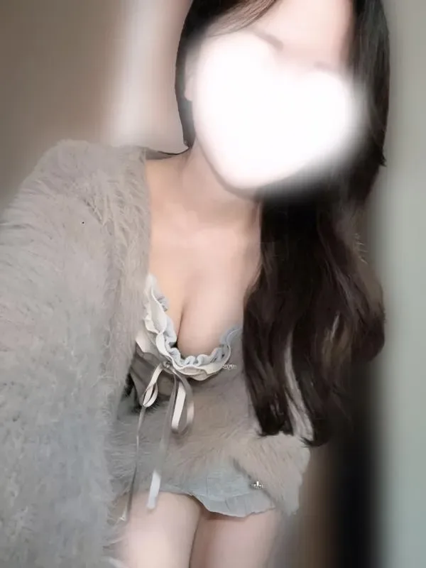 西 ふうか