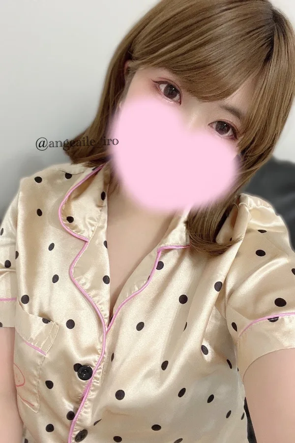 逢坂いろは