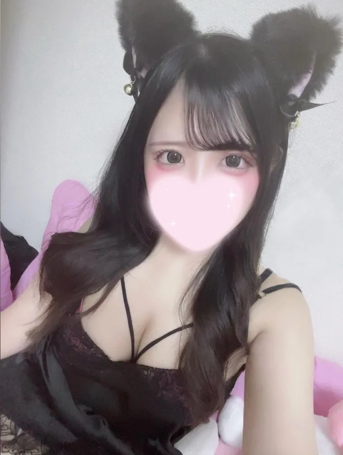みい