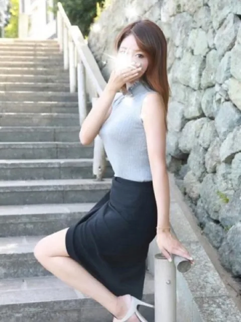麗奈