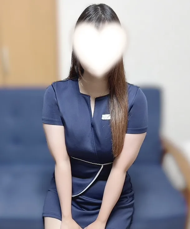 小川なな