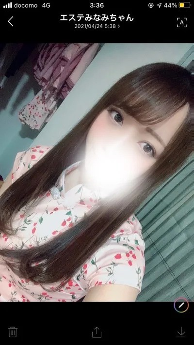 及川もえ