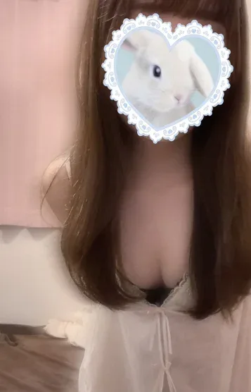 海月 もえ(22)
