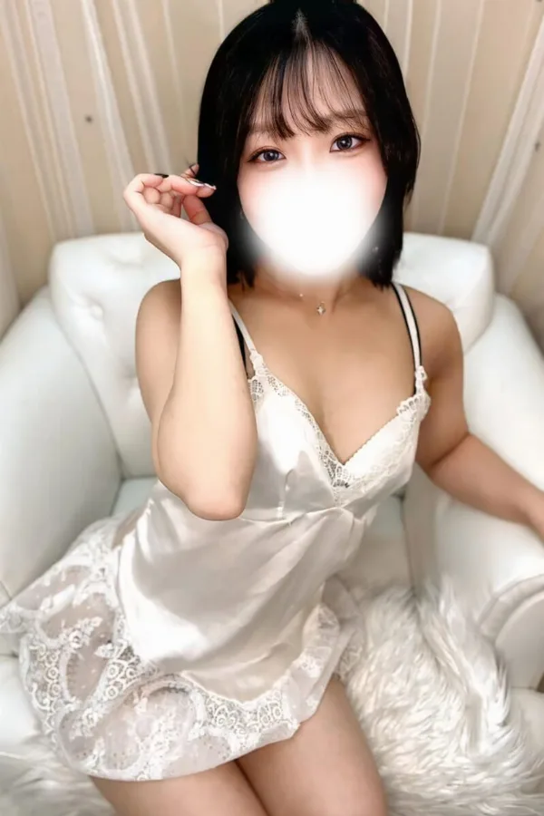秋月ことね