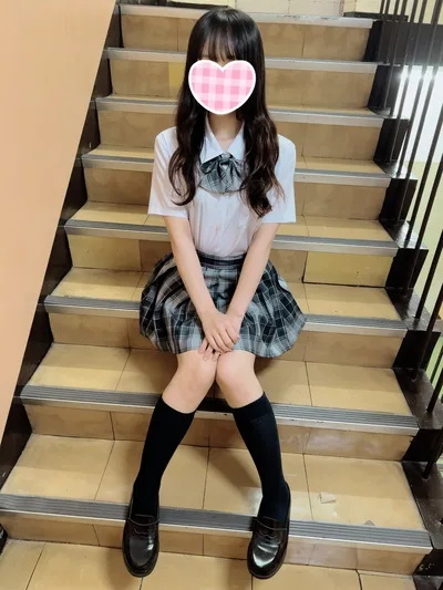 なつ お人よしグラドルお嬢様系