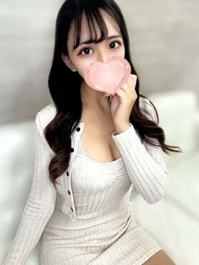 ちはや【最高峰のキレカワ系♡圧倒的神スタイル】