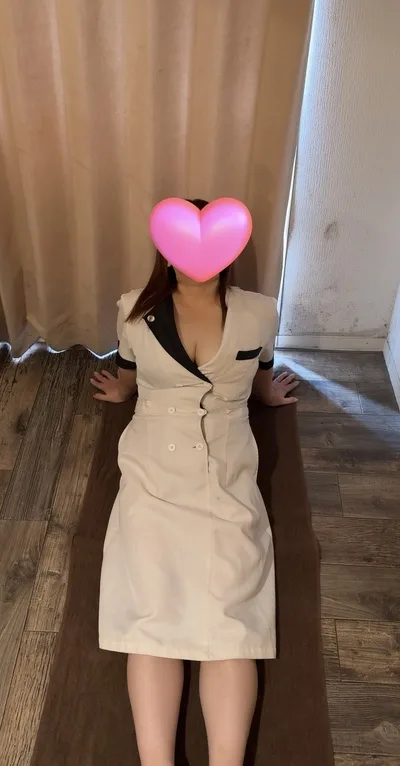 ★【セクシー奥様】にいなさん