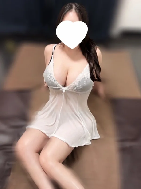 吉岡 まゆ