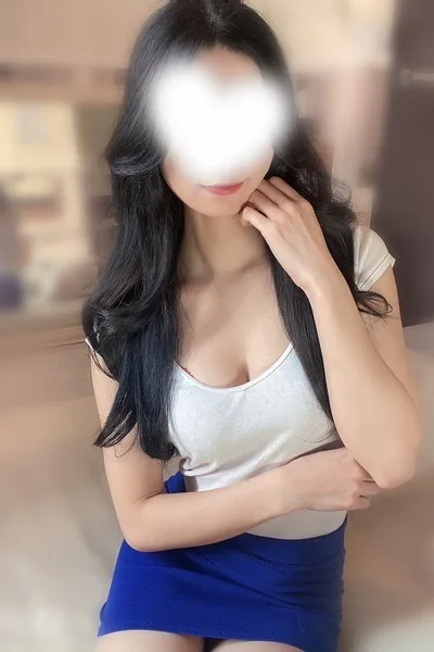 小西まりん