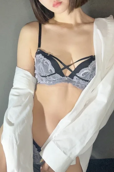 NEW 白瀬 もも