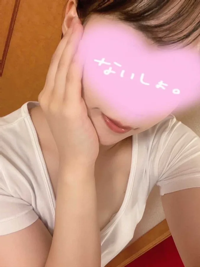 星奈 りこ