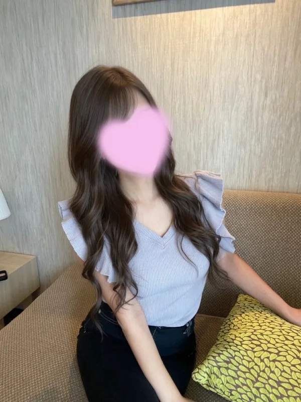 桐谷 るな