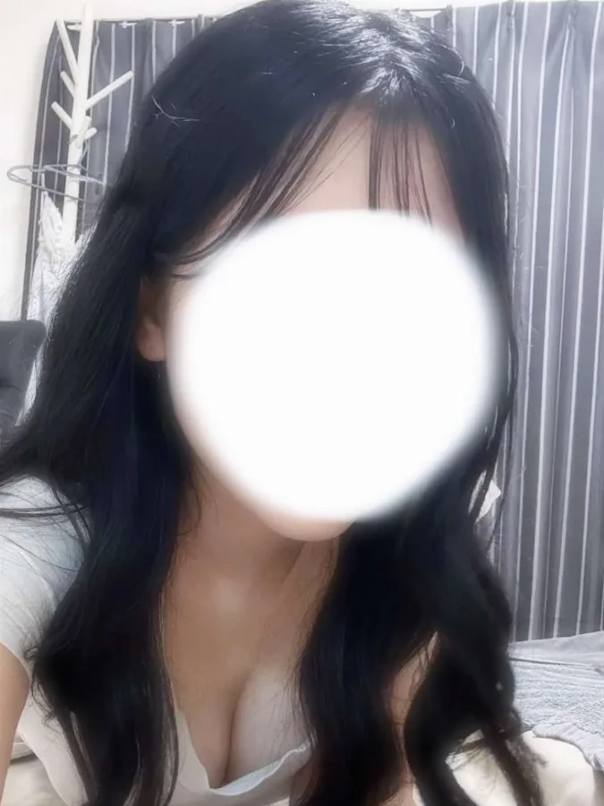 萌奈〜もな