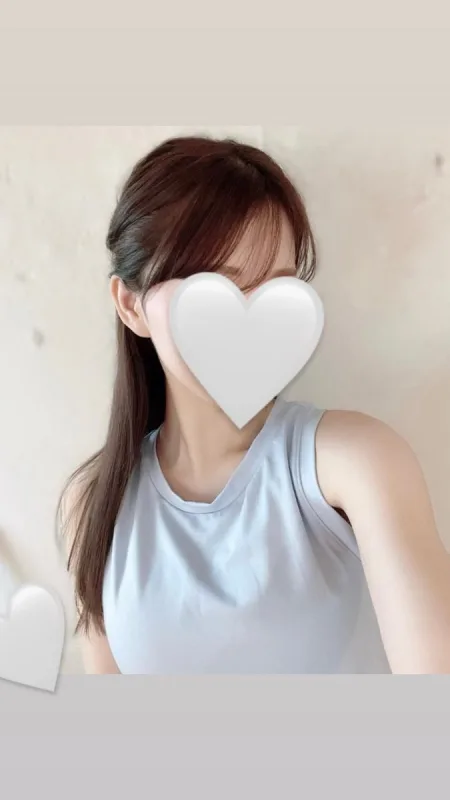 朝桐あおい