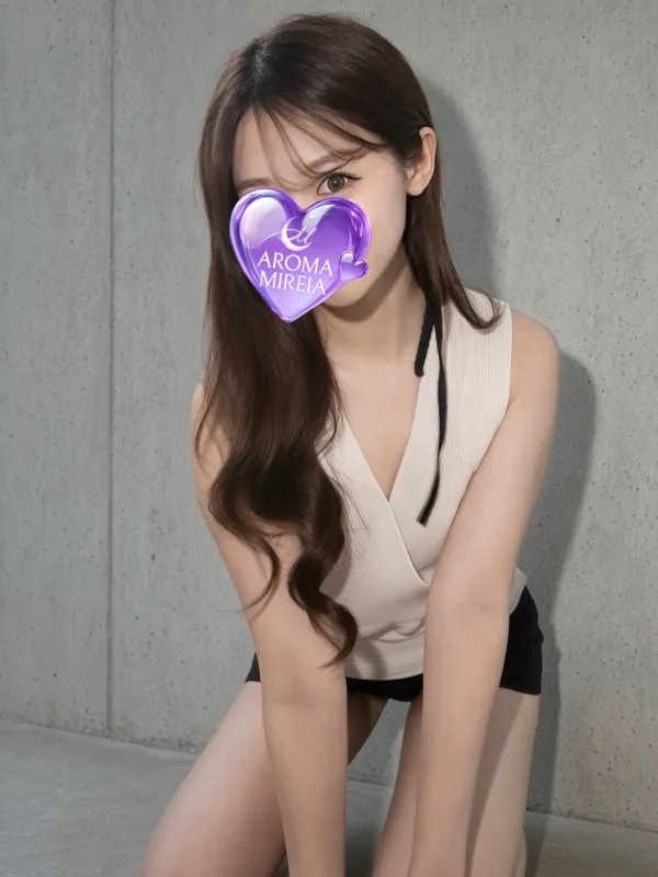 小山内みみ