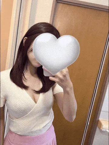 Therapist. ササミえま（24 歳 ）