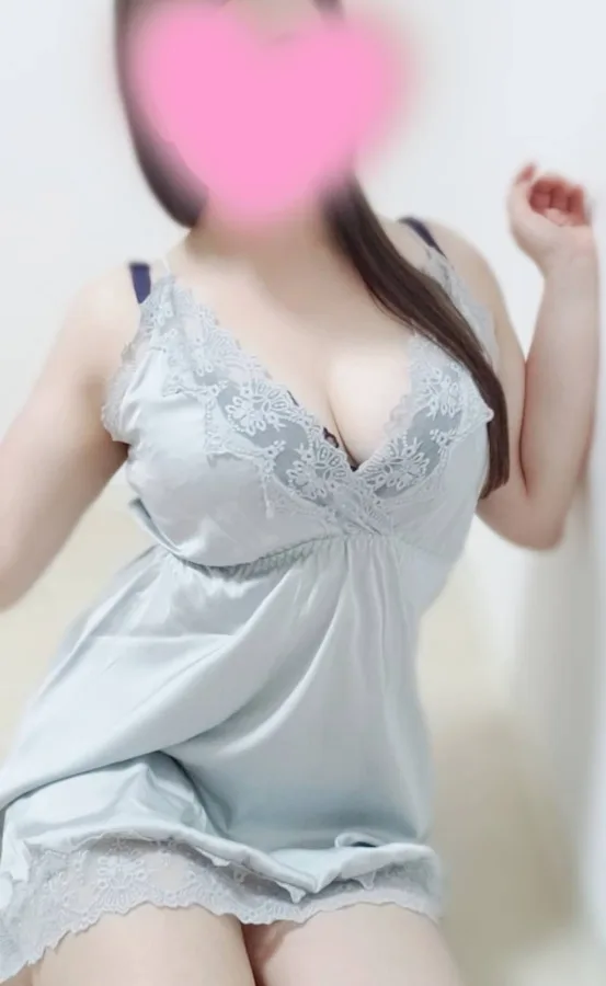 みい