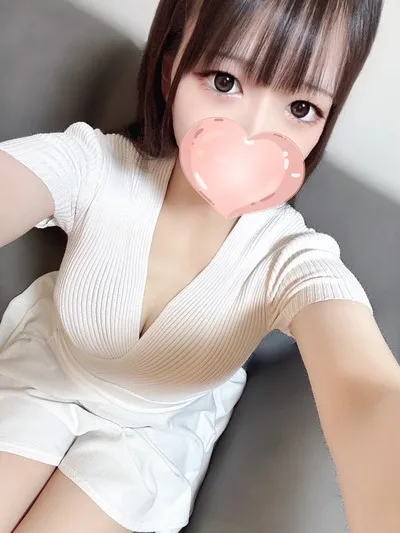 しおり【舞い降りた天使♡極上の癒し系】