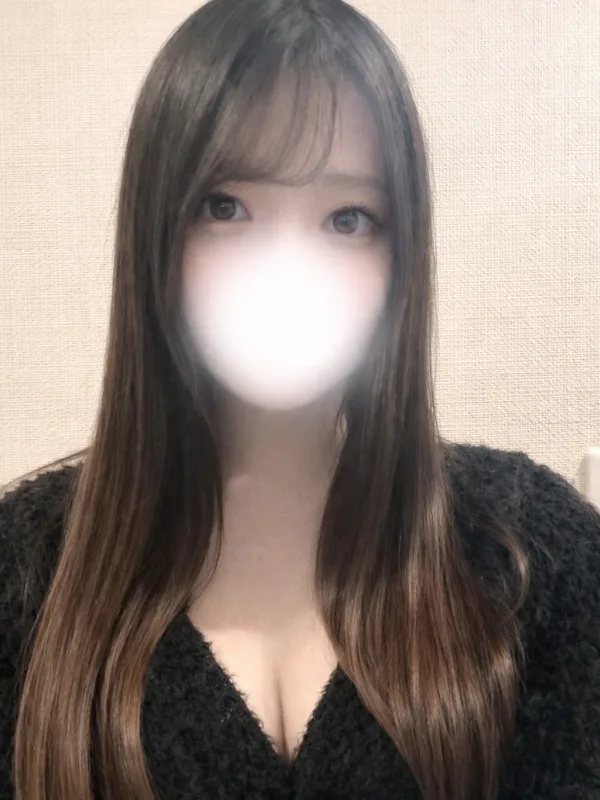 美月らら