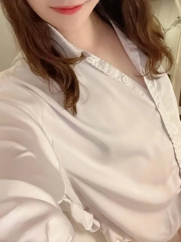 香坂みなみ