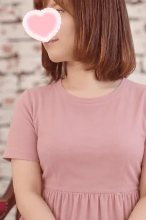 椿ひな