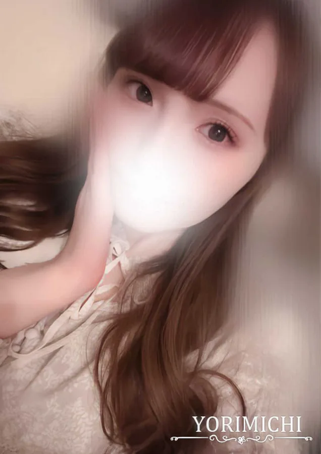 鈴木あやな