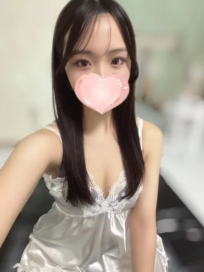 るいか【キレカワスレンダー美女爆誕♡】