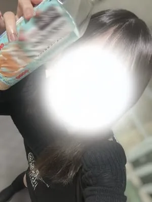 ななみ