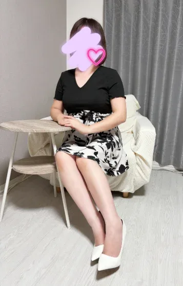 えま(32)